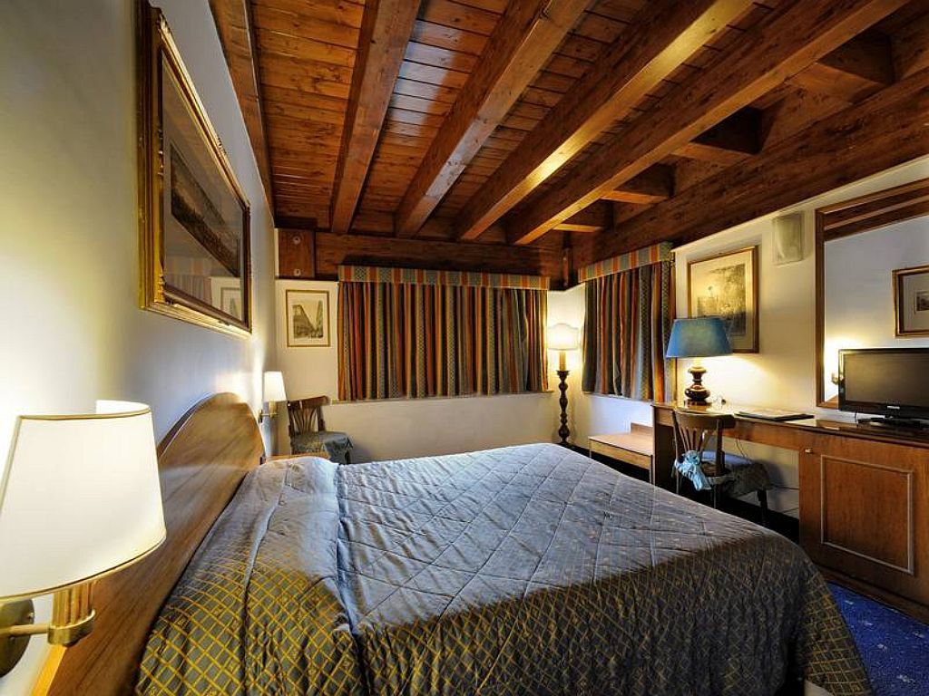 Hotel La Rovere Рим Екстер'єр фото